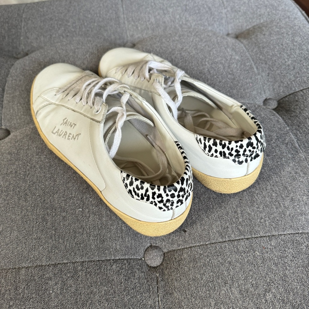 Saint Laurent White and Cream Sneakers - Picture 2 of 5